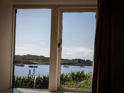 The Beach, Days Bar And B&B Inishbofin Rum bild